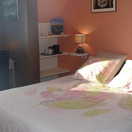 La Vie Au Roze Hotel Quéven Eksteriør billede